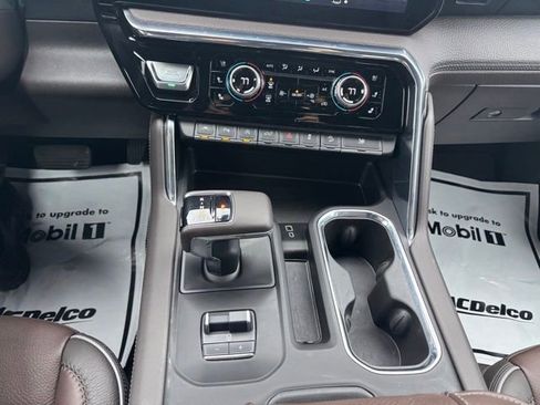 Certified 2023 GMC Sierra 1500 Denali image 17
