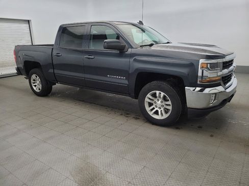 Used 2018 Chevrolet Silverado 1500 LT w/ All Star Edition image 11