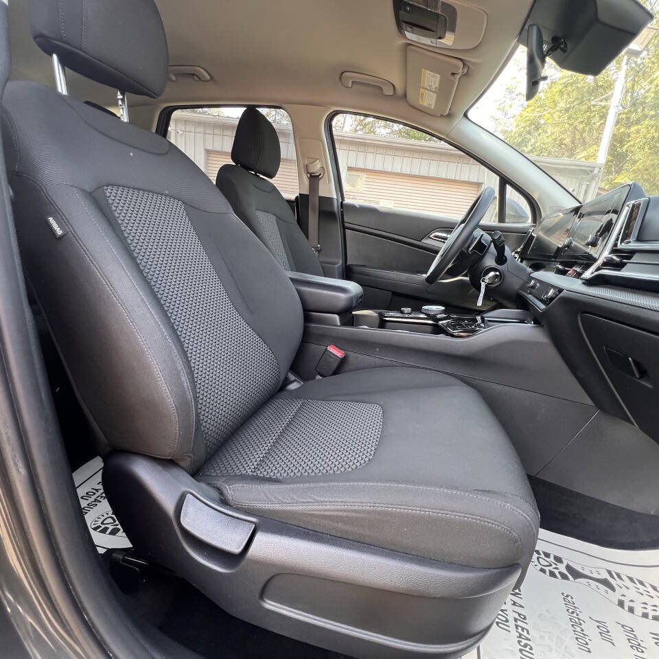 Used 2023 Kia Sportage LX AWD/4WD image 20