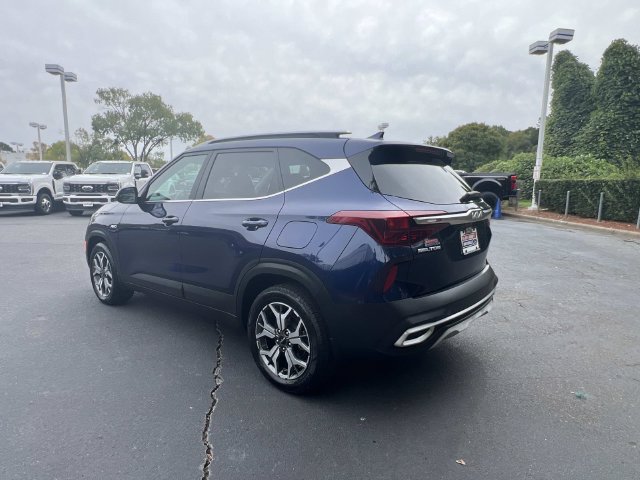 Used 2023 Kia Seltos EX AWD/4WD image 4