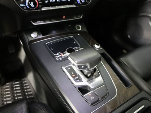 Used 2018 Audi Q5 2.0T Premium Plus image 18
