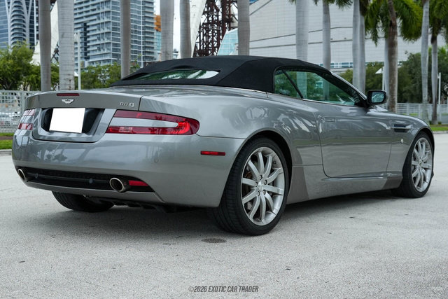 Used 2006 Aston Martin DB9 Volante RWD image 19