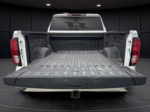 Used 2023 GMC Sierra 2500 SLE w/ SLE Value Package; image 14