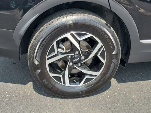 Certified 2023 Kia Sportage LX AWD/4WD image 5