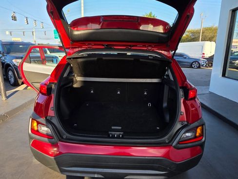 Used 2019 Hyundai Kona SE image 10