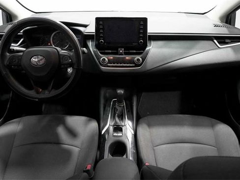 Used 2021 Toyota Corolla LE image 25