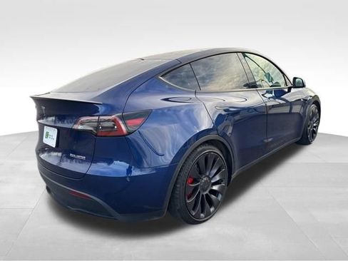 Used 2023 Tesla Model Y Long Range AWD/4WD image 9