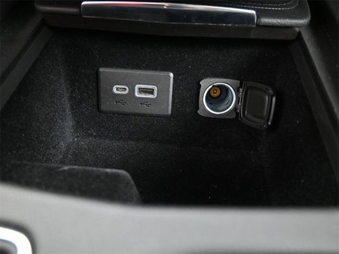 Certified 2023 Cadillac XT4 Sport image 25