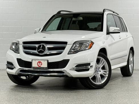 Used 2015 Mercedes-Benz GLK 350 4MATIC image 2
