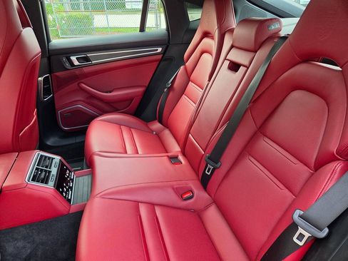 Used 2023 Porsche Panamera Platinum Edition RWD image 11