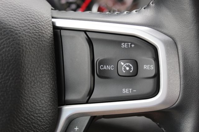 Used 2023 RAM 1500 Big Horn AWD/4WD image 19