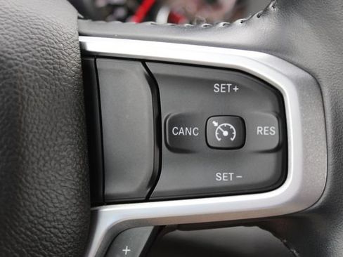 Used 2023 RAM 1500 Big Horn AWD/4WD image 19
