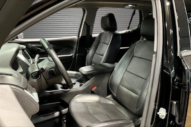 Used 2023 GMC Terrain SLT w/ Elevation Edition FWD image 18