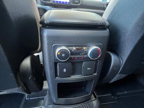 Used 2020 Ford Explorer XLT w/ Equipment Group 202A image 13