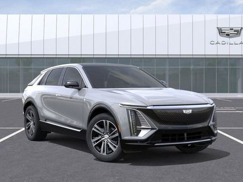 New 2026 Cadillac Lyriq Luxury image 7