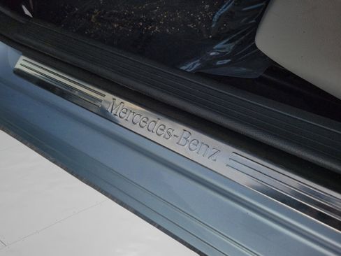 Used 2013 Mercedes-Benz C 250 Sedan image 31