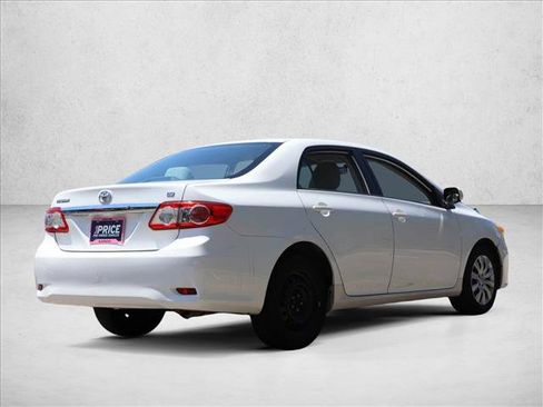 Used 2012 Toyota Corolla LE FWD image 5