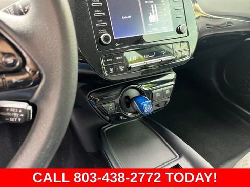 Used 2021 Toyota Prius L Eco FWD image 22