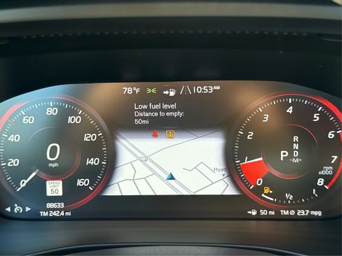 Used 2021 Volvo XC40 T5 R-Design AWD/4WD image 15