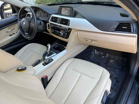 Used 2018 BMW 320i Sedan image 32