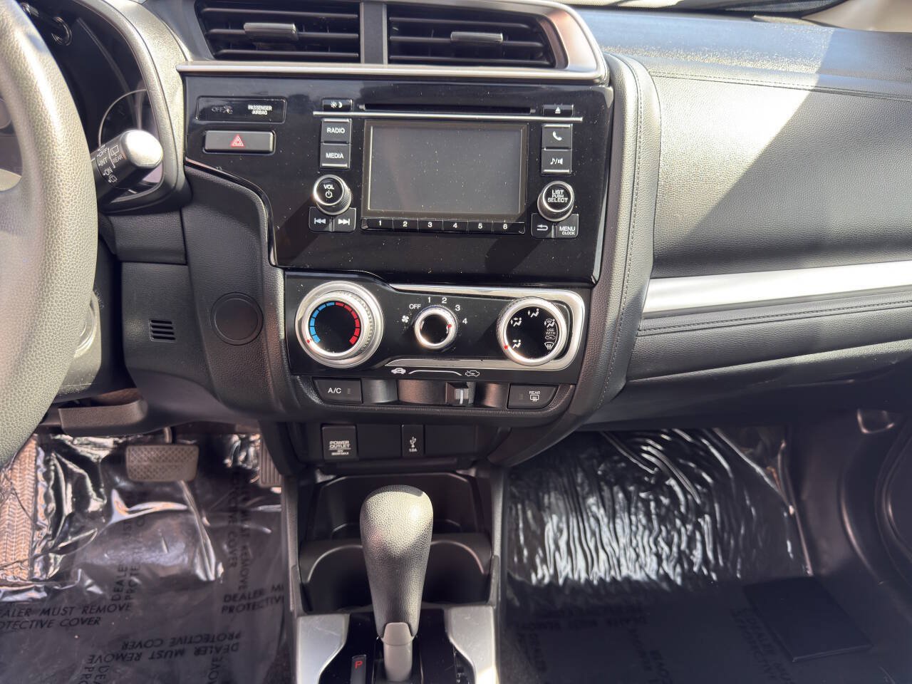 Used 2018 Honda Fit LX image 18
