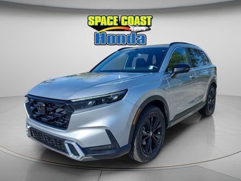 Used 2023 Honda CR-V Sport Touring image 10