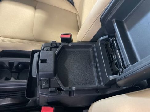 Used 2022 Jeep Wrangler Unlimited Sport AWD/4WD image 28