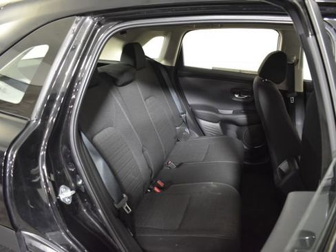 Used 2025 Honda HR-V LX image 27