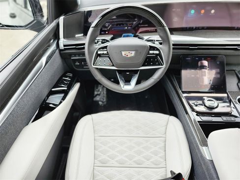 Certified 2025 Cadillac Escalade V image 11