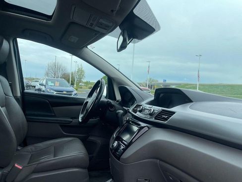 Used 2017 Honda Odyssey EX-L image 10
