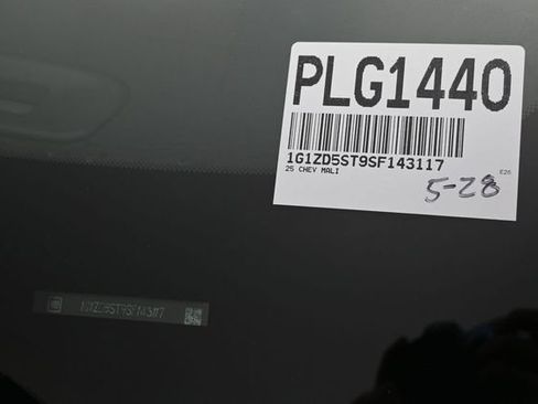 Used 2025 Chevrolet Malibu LT FWD image 41