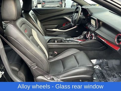 Used 2016 Chevrolet Camaro SS image 20