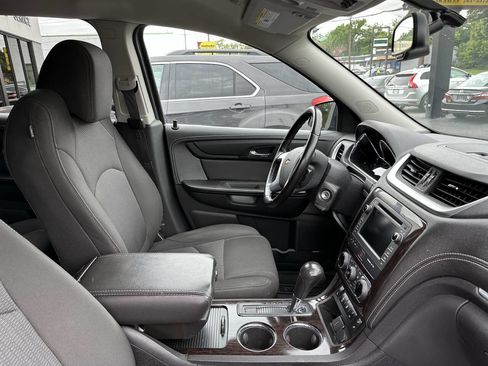 Used 2016 Chevrolet Traverse LT AWD/4WD image 5