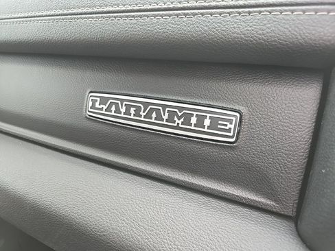 Used 2022 RAM 1500 Laramie image 87