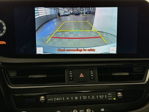 Certified 2024 Lexus ES 350 F Sport w/ Accessory Package (Z2) FWD image 14