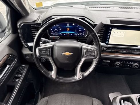 Used 2023 Chevrolet Silverado 1500 LT w/ Safety Package RWD image 14