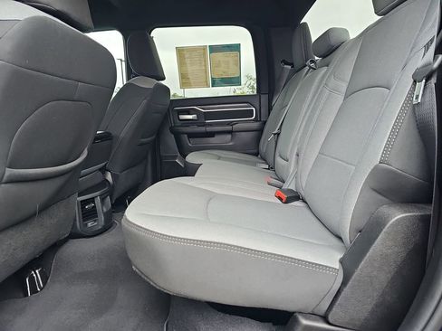 Used 2024 RAM 2500 Big Horn w/ Bed Utility Group image 17