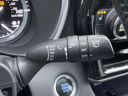 Used 2021 Toyota Highlander XSE image 13