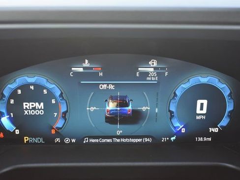 New 2025 Ford Bronco Sport Outer Banks image 18