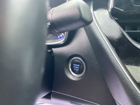 Used 2021 Toyota Corolla XSE image 25