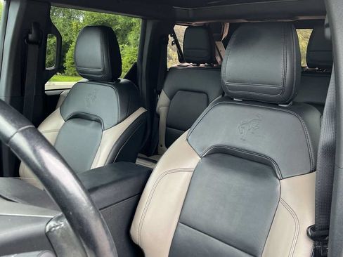 Used 2022 Ford Bronco Wildtrak AWD/4WD image 30
