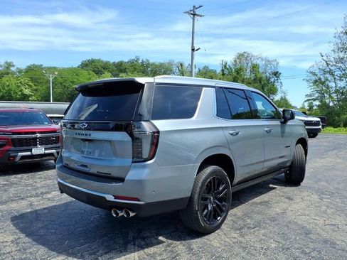 Used 2025 Chevrolet Tahoe Premier AWD/4WD image 6