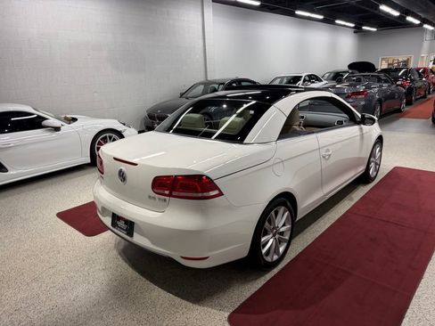 Used 2013 Volkswagen Eos Komfort FWD image 57