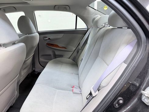 Used 2009 Toyota Corolla XLE FWD image 18
