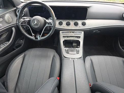 Certified 2022 Mercedes-Benz E 350 4MATIC Sedan image 22