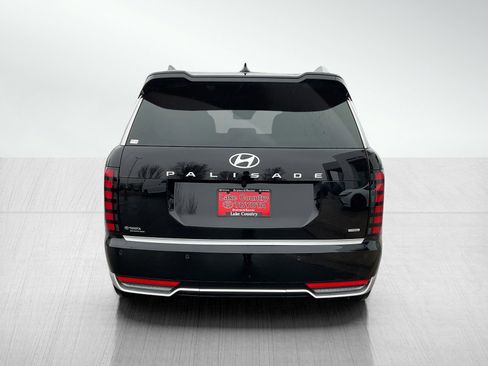 Used 2026 Hyundai Palisade Calligraphy image 4