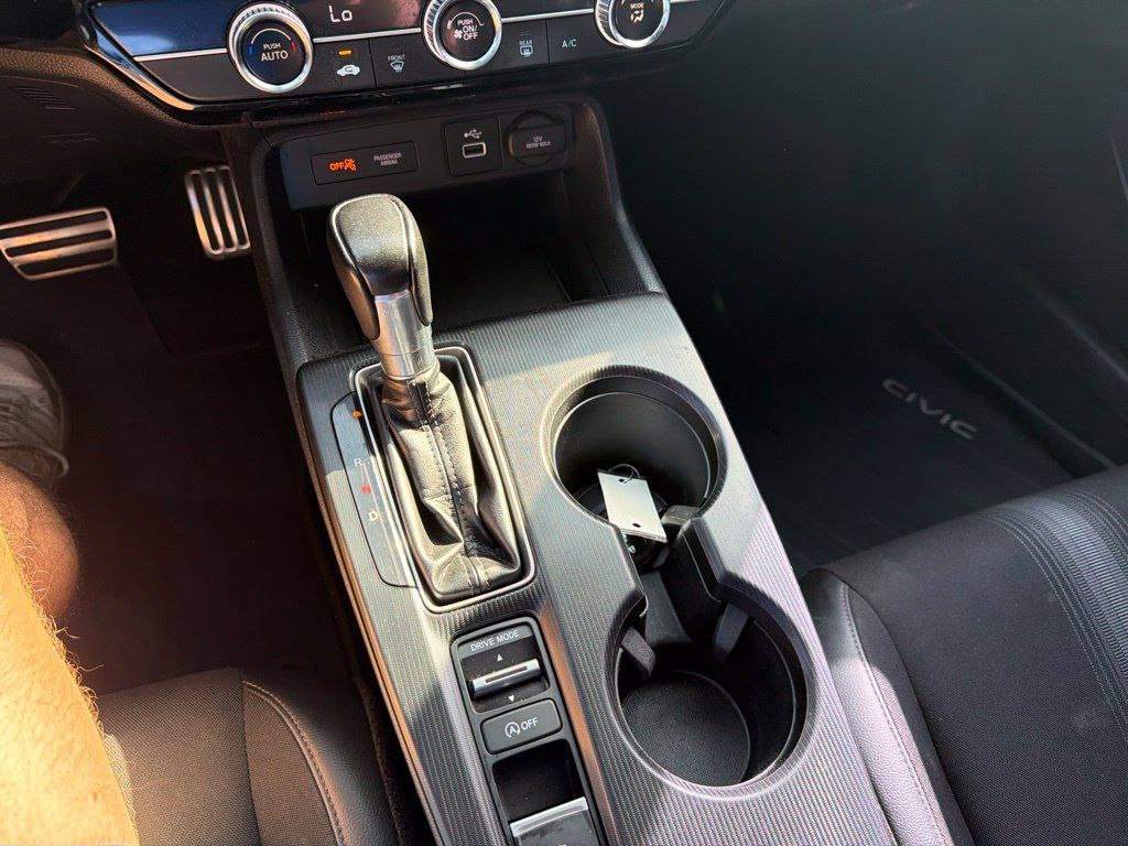 Used 2023 Honda Civic Sport image 22