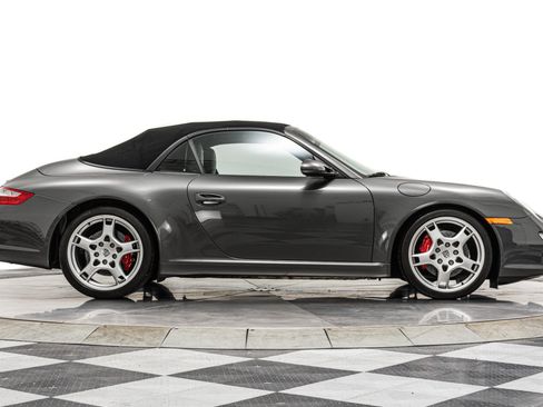 Used 2006 Porsche 911 Carrera S RWD image 18