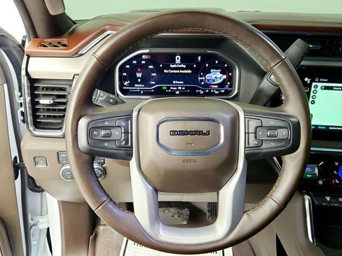 Used 2024 GMC Sierra 2500 Denali w/ Denali Reserve Package image 13