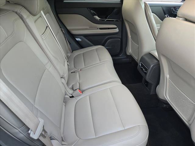 Used 2023 Lincoln Corsair FWD image 20
